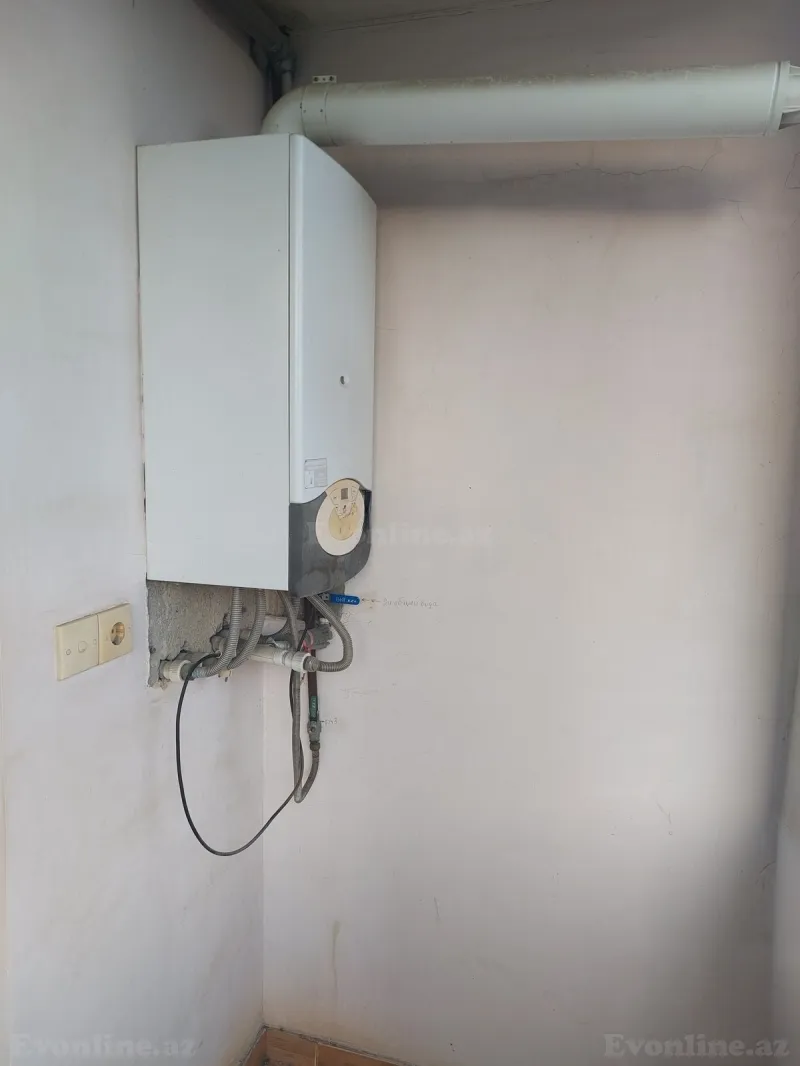 Satılır 5 otaqlı Mənzil Köhnə tikili 100 m² Əhmədli - şəkil 4