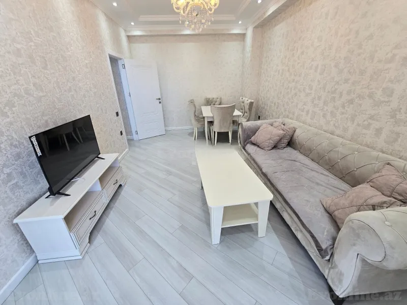 2 otaqlı Mənzil 70 m² Gənclik m. Kirayə verilir