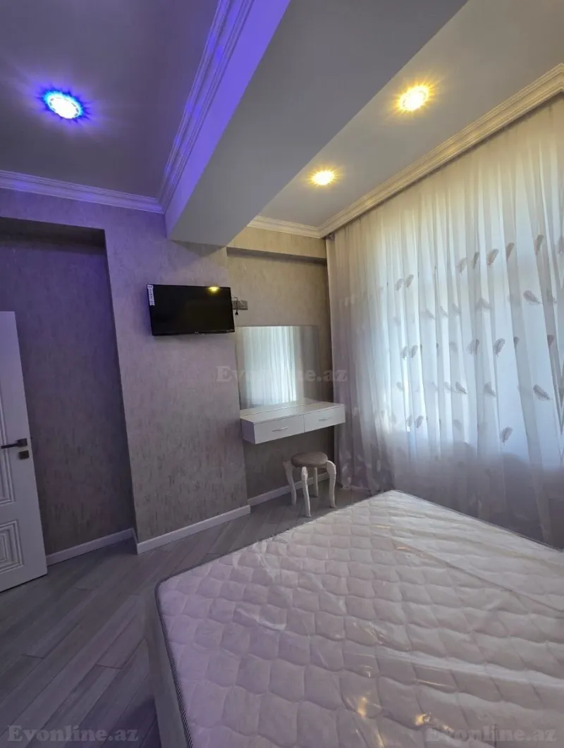 Kirayə verilir 2 otaqlı Mənzil Yeni tikili 70 m² Gənclik m. - şəkil 11