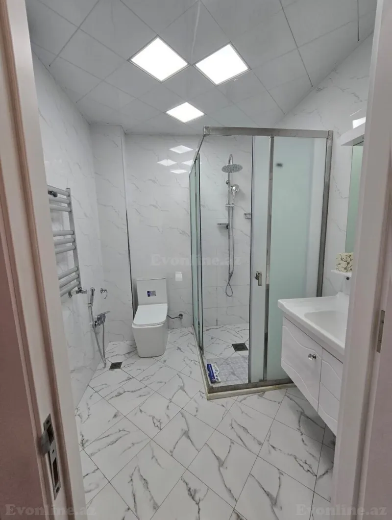 Kirayə verilir 2 otaqlı Mənzil Yeni tikili 70 m² Gənclik m. - şəkil 13