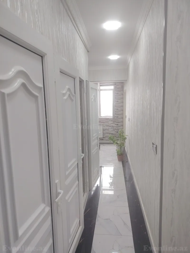 Satılır 2 otaqlı Mənzil Köhnə tikili 56 m² 9-cu mikrorayon - şəkil 2