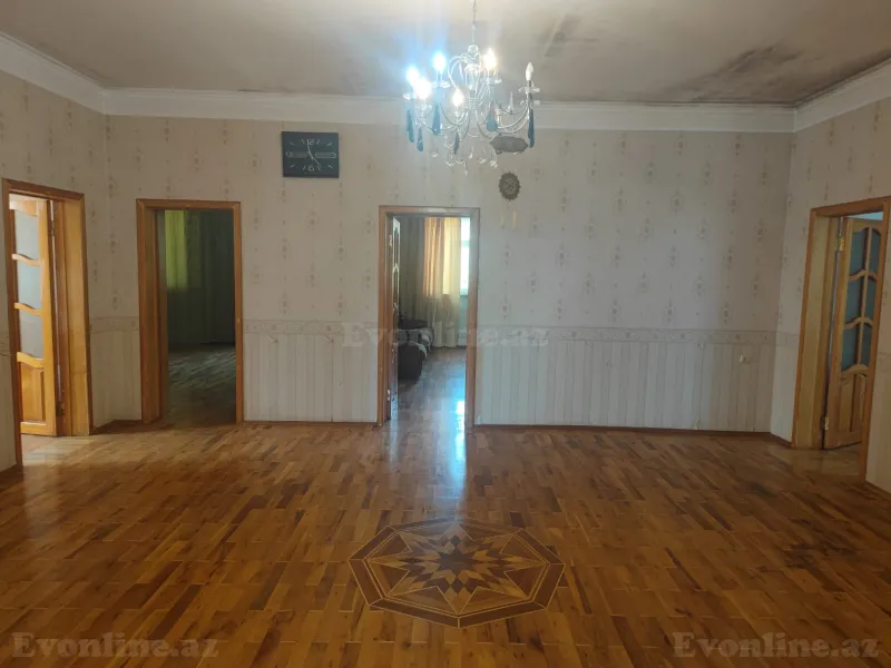 Satılır 4 otaqlı Həyət evi 200 m² Corat - şəkil 2