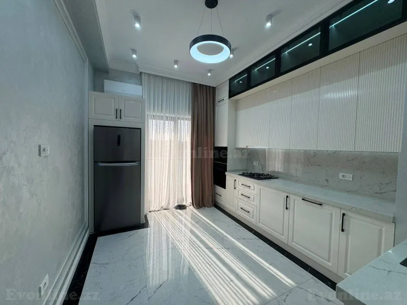 Satılır 3 otaqlı Mənzil Yeni tikili 95 m² 28 May m. - şəkil 8