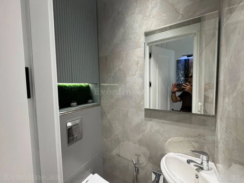 Satılır 3 otaqlı Mənzil Yeni tikili 95 m² 28 May m. - şəkil 24