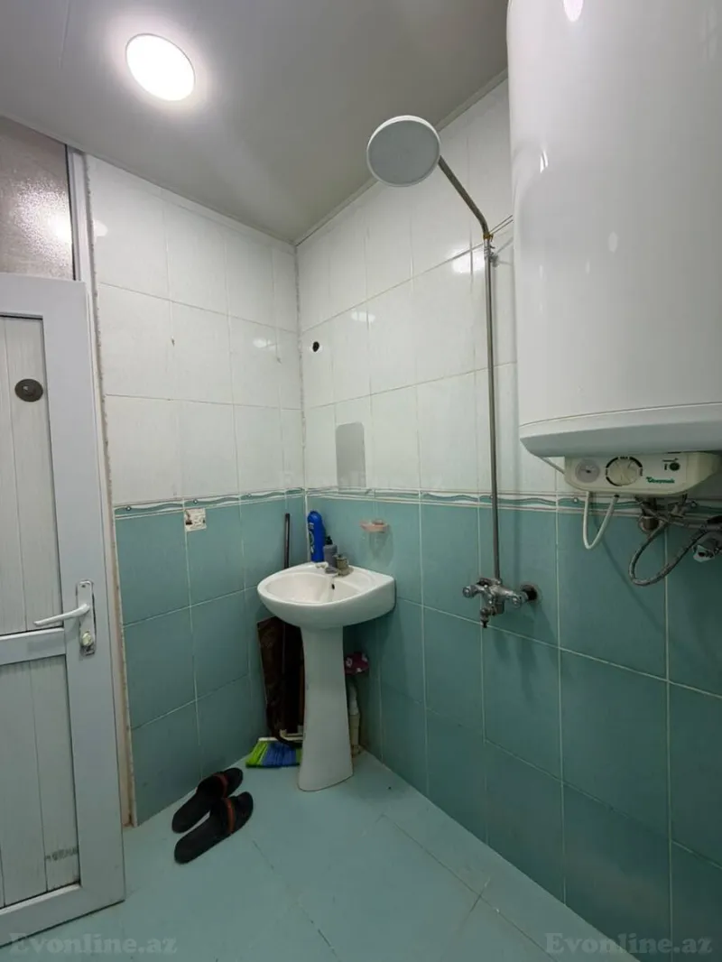 Satılır 1 otaqlı Mənzil Köhnə tikili 45 m² 20 Yanvar m. - şəkil 11
