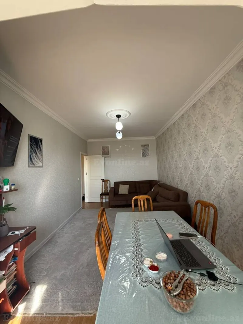 Satılır 2 otaqlı Mənzil Köhnə tikili 65 m² Yeni Günəşli - şəkil 2