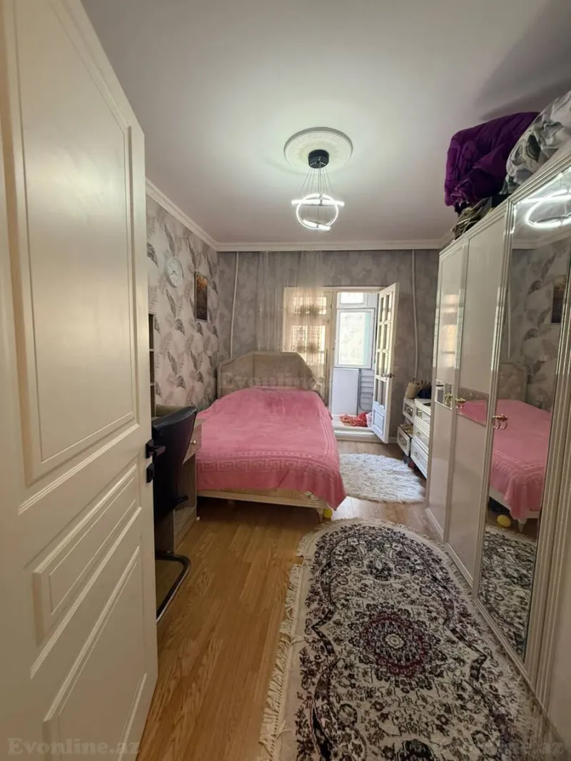 Satılır 2 otaqlı Mənzil Köhnə tikili 65 m² Yeni Günəşli - şəkil 4