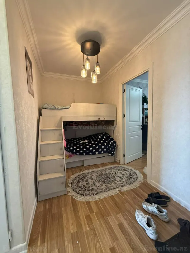 Satılır 2 otaqlı Mənzil Köhnə tikili 65 m² Yeni Günəşli - şəkil 8