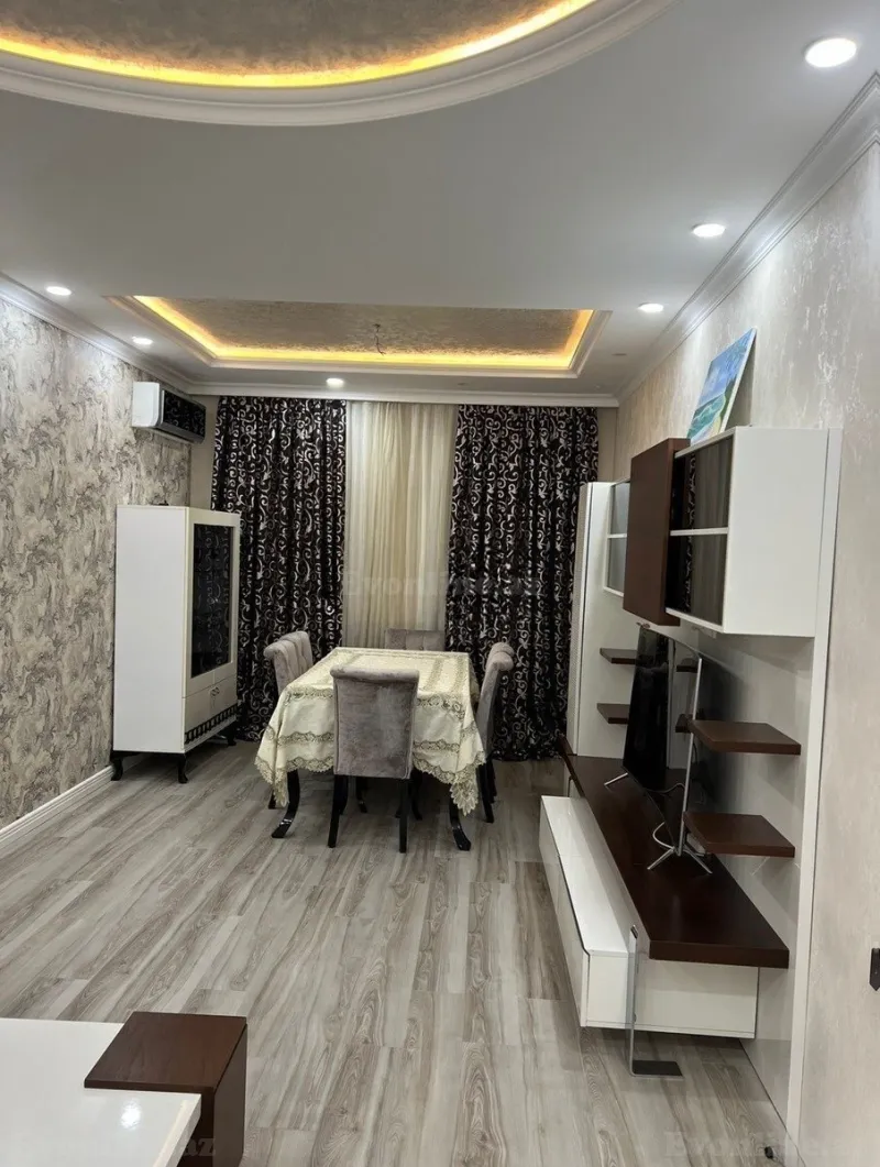 Satılır 2 otaqlı Mənzil Yeni tikili 106 m² 8 Noyabr m. - şəkil 4