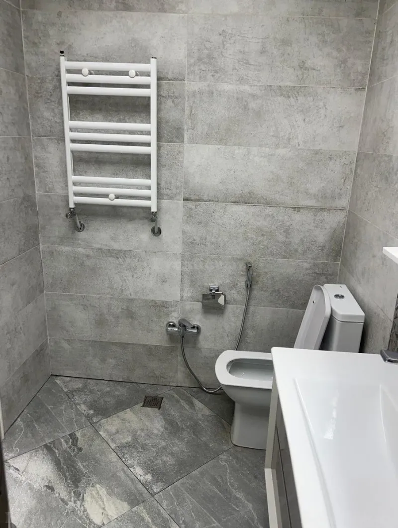 Satılır 2 otaqlı Mənzil Yeni tikili 106 m² 8 Noyabr m. - şəkil 13
