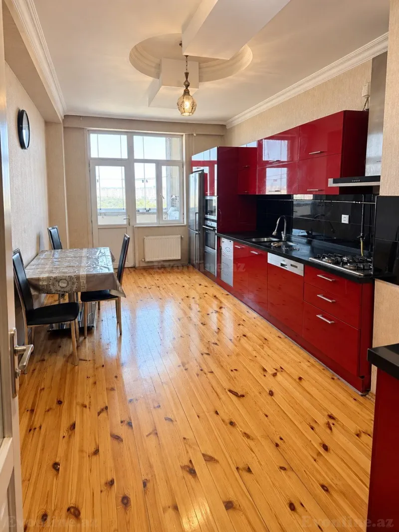 Satılır 3 otaqlı Mənzil Yeni tikili 130 m² 9-cu mikrorayon - şəkil 3