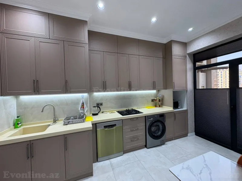 Satılır 3 otaqlı Mənzil Yeni tikili 98 m² 28 May m. - şəkil 11