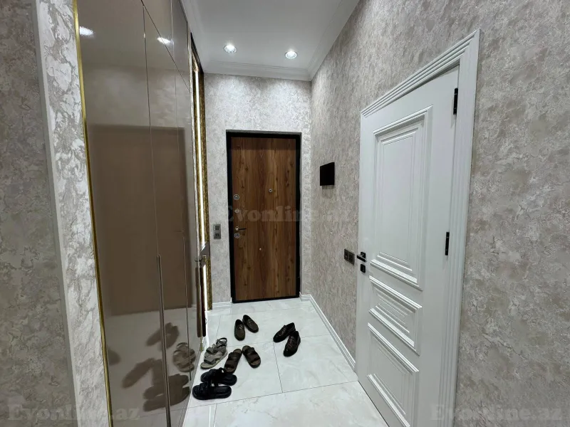 Satılır 3 otaqlı Mənzil Yeni tikili 98 m² 28 May m. - şəkil 22