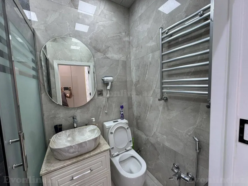 Satılır 3 otaqlı Mənzil Yeni tikili 98 m² 28 May m. - şəkil 26