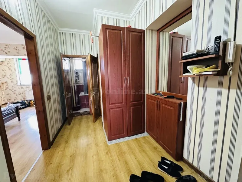 Satılır 2 otaqlı Mənzil Köhnə tikili 72 m² 8-ci mikrorayon - şəkil 10