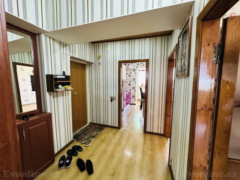 Satılır 2 otaqlı Mənzil Köhnə tikili 72 m² 8-ci mikrorayon - şəkil 14