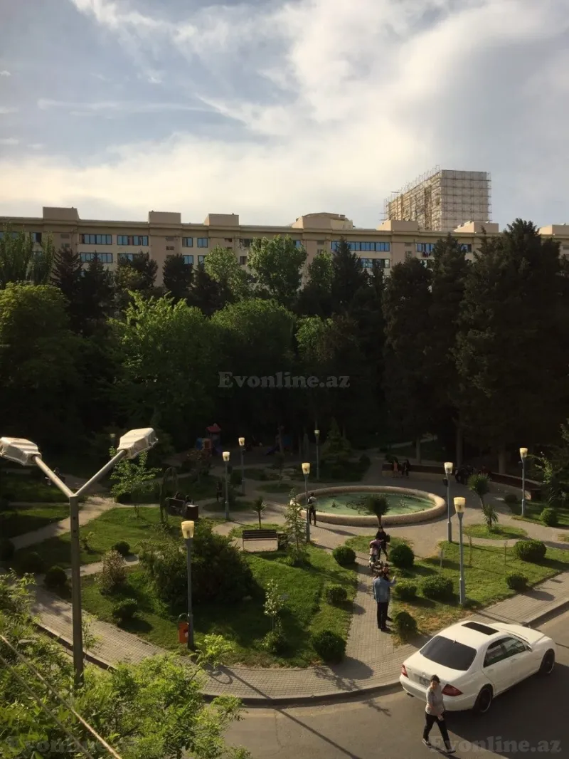 Satılır 2 otaqlı Mənzil Köhnə tikili 72 m² 8-ci mikrorayon - şəkil 22