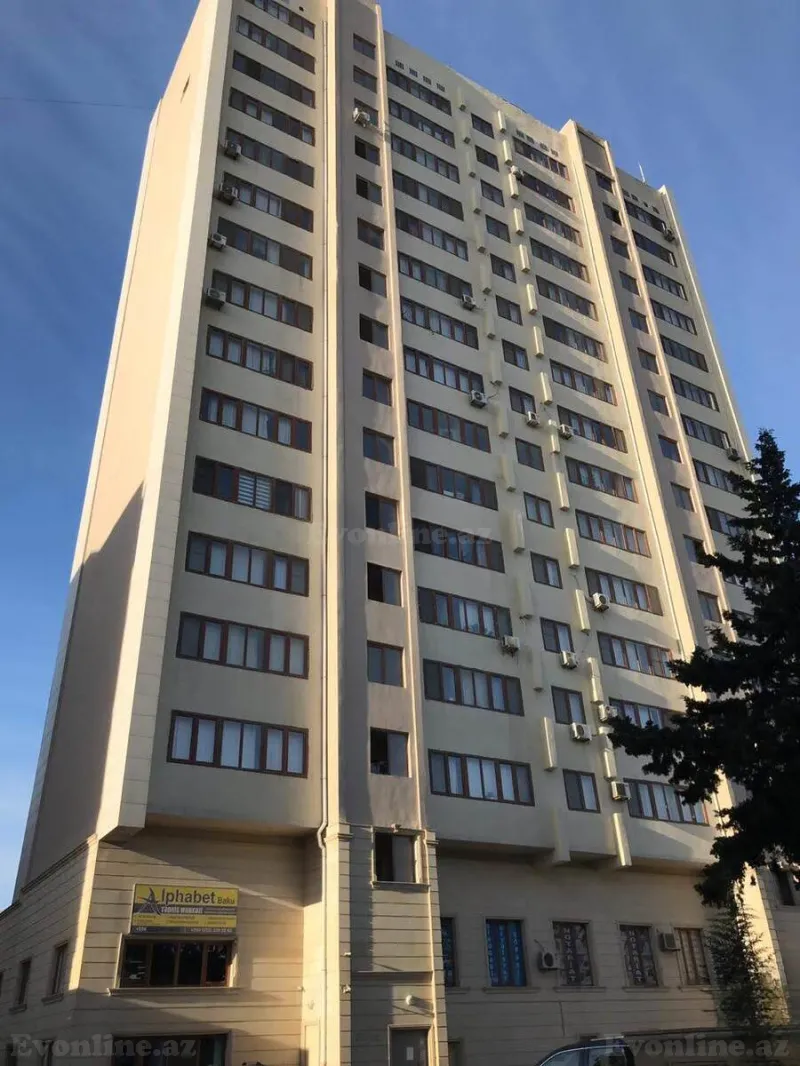 Satılır 2 otaqlı Mənzil Köhnə tikili 72 m² 8-ci mikrorayon - şəkil 28