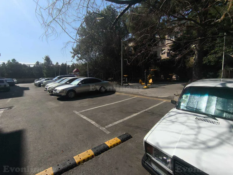 Satılır 1 otaqlı Mənzil Köhnə tikili 33 m² Nərimanov r. - şəkil 3