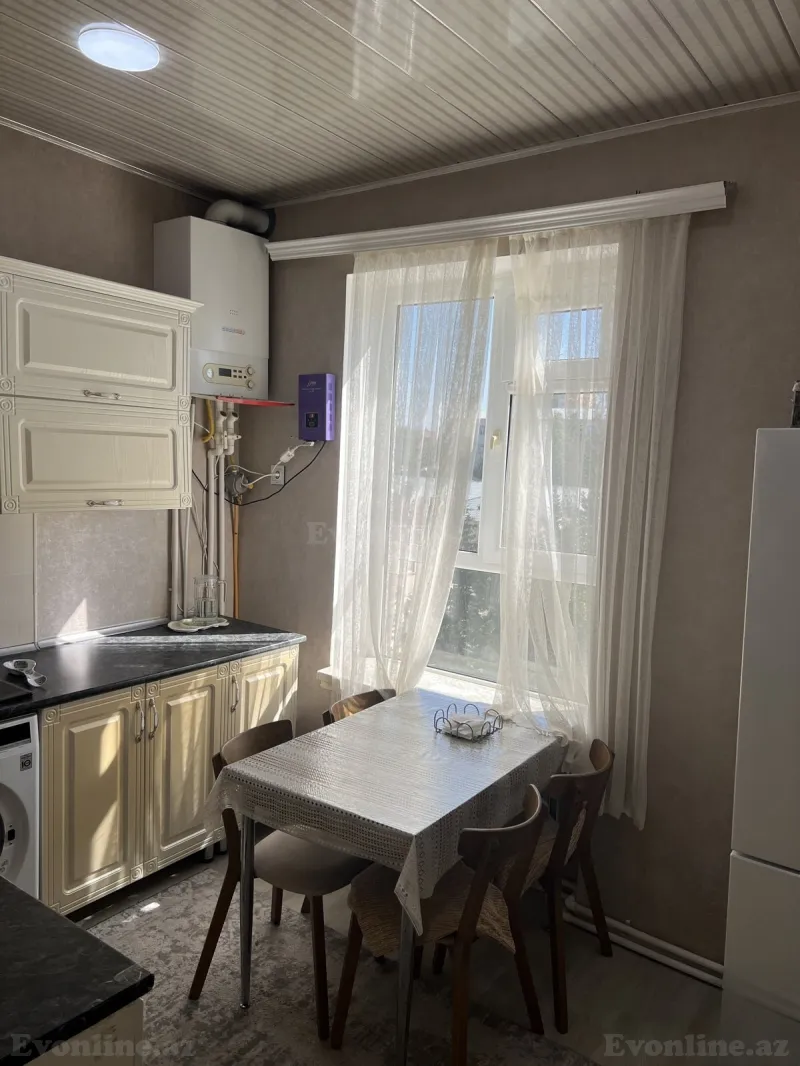 Satılır 3 otaqlı Mənzil Köhnə tikili 80 m² Sumqayıt - şəkil 13
