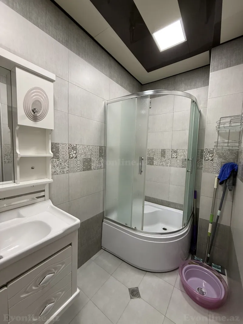 Kirayə verilir 2 otaqlı Mənzil Yeni tikili 80 m² Xətai r. - şəkil 9