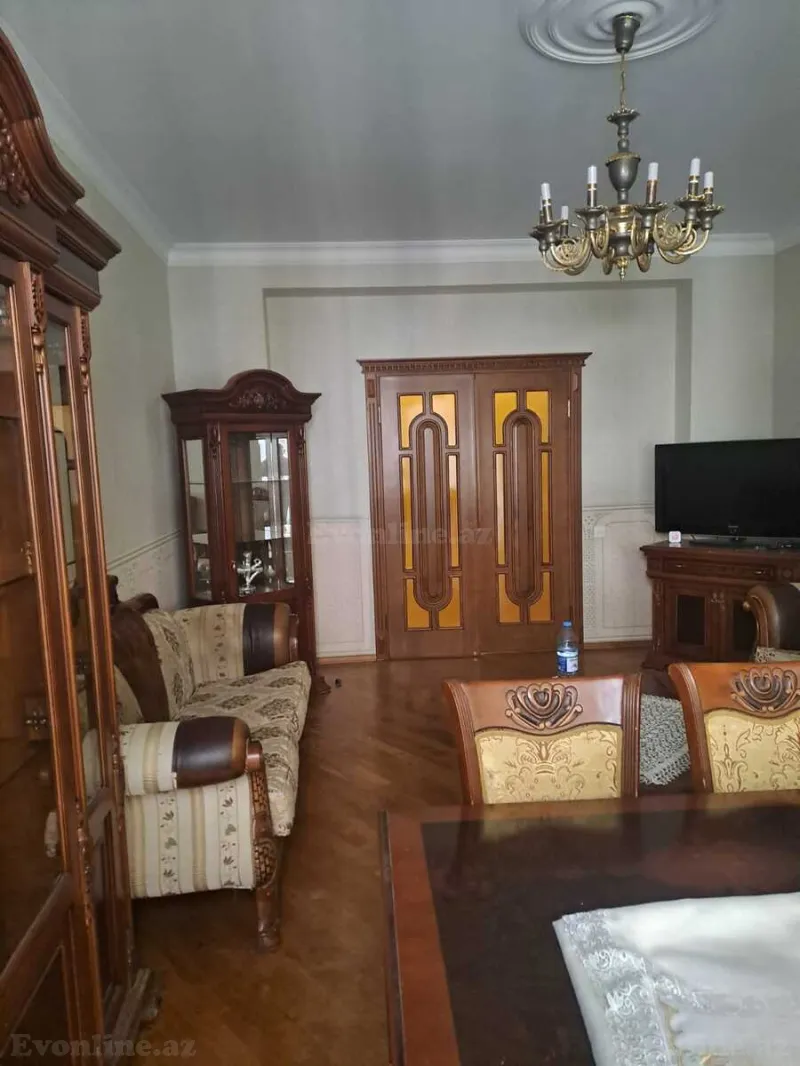 Kirayə verilir 3 otaqlı Mənzil Yeni tikili 125 m² 8 Noyabr m. - şəkil 13