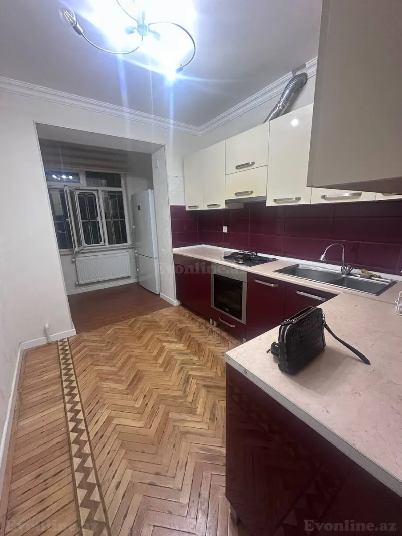 2 otaqlı Mənzil 55 m² Gənclik m. Kirayə verilir