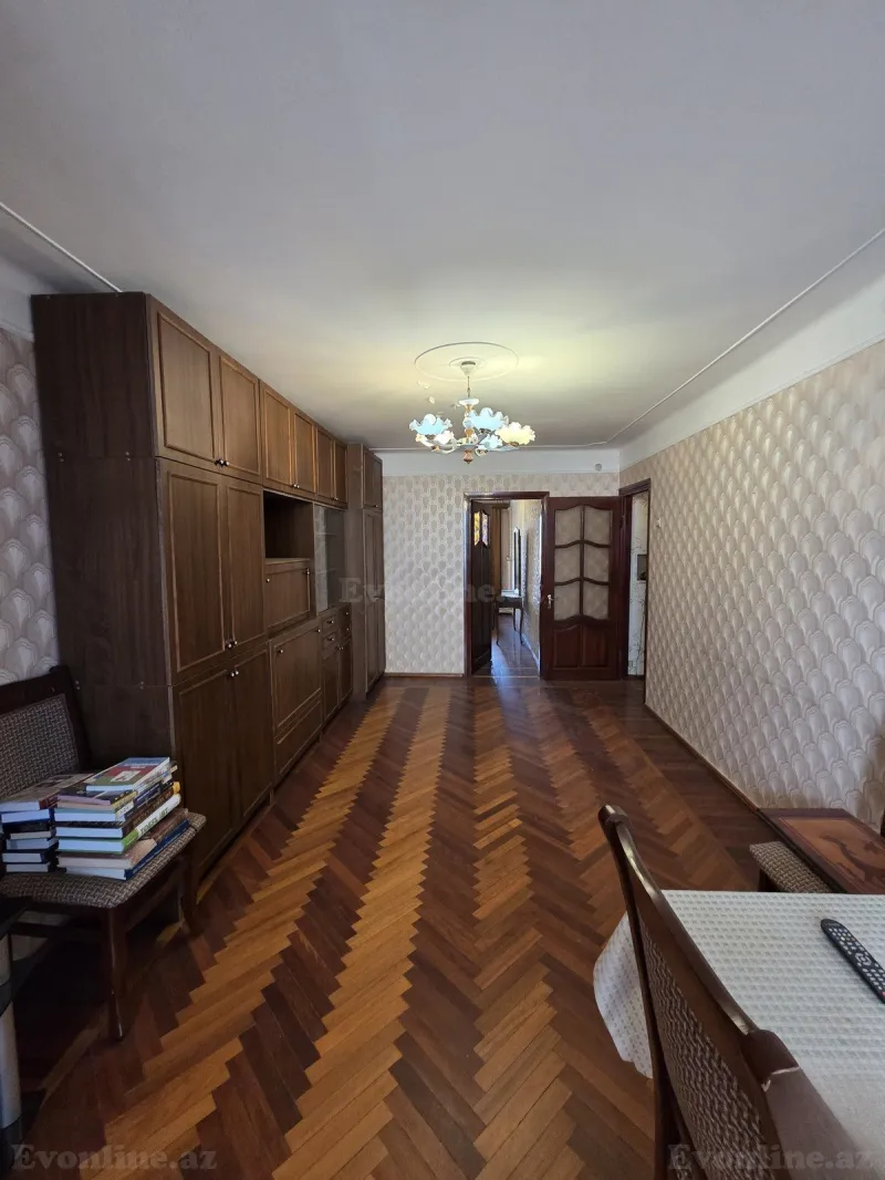 Satılır 3 otaqlı Mənzil Köhnə tikili 70 m² Nəriman Nərimanov m. - şəkil 4