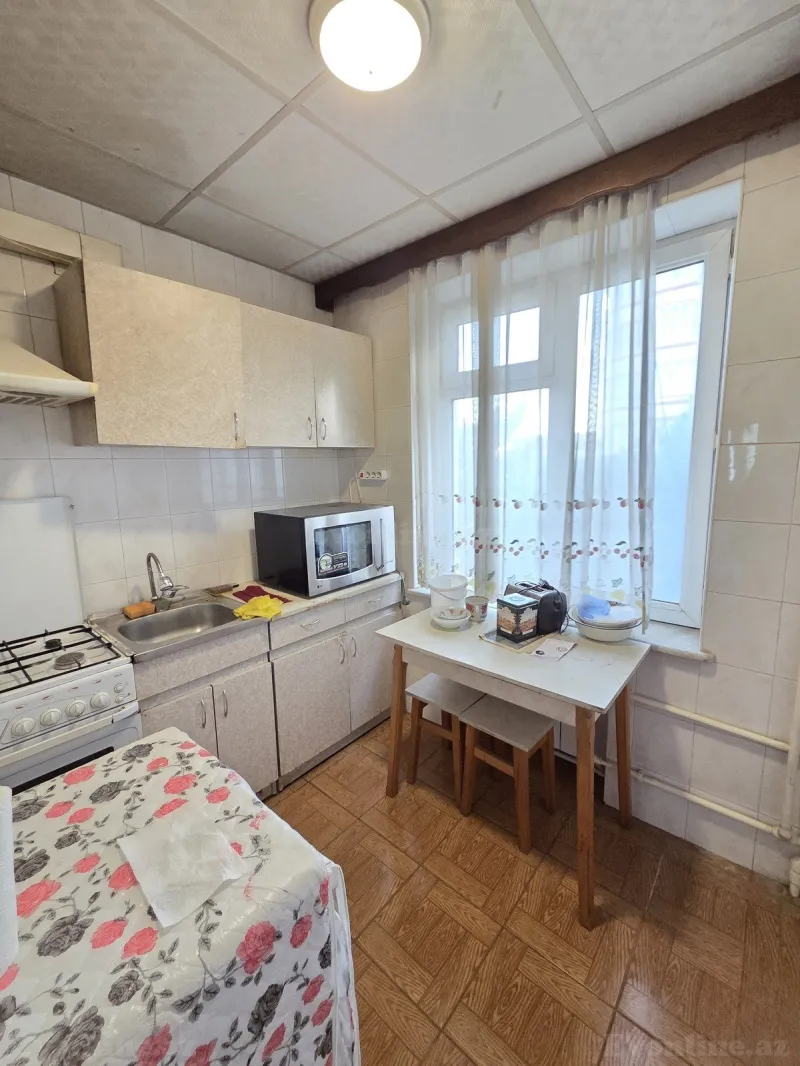 Satılır 3 otaqlı Mənzil Köhnə tikili 70 m² Nəriman Nərimanov m. - şəkil 21