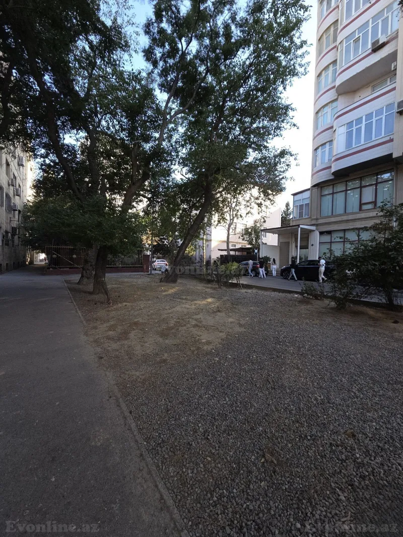 Satılır 3 otaqlı Mənzil Köhnə tikili 70 m² Nəriman Nərimanov m. - şəkil 25