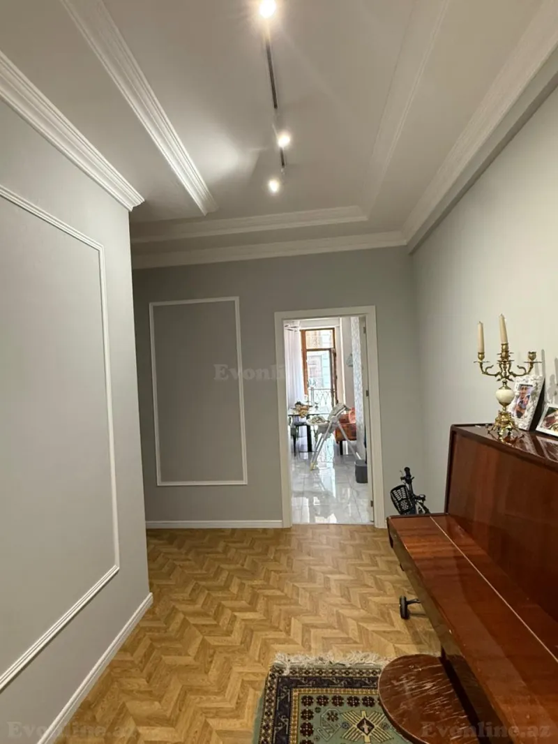 Satılır 3 otaqlı Mənzil Yeni tikili 130 m² Yeni Yasamal - şəkil 5