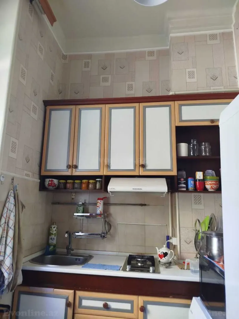 2 otaqlı köhnə tikili mənzil satılır — Nəsimi r., Bakı - şəkil 5