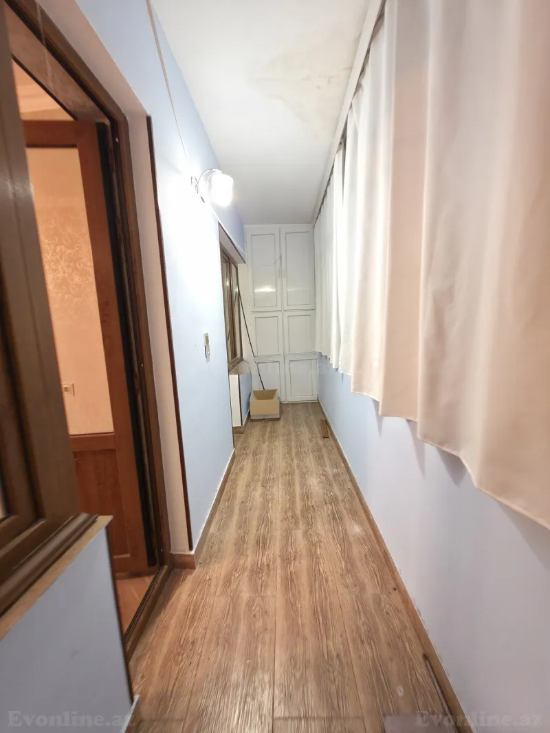 3 otaqlı köhnə tikili mənzil satılır — Bakıxanov, Bakı - şəkil 5