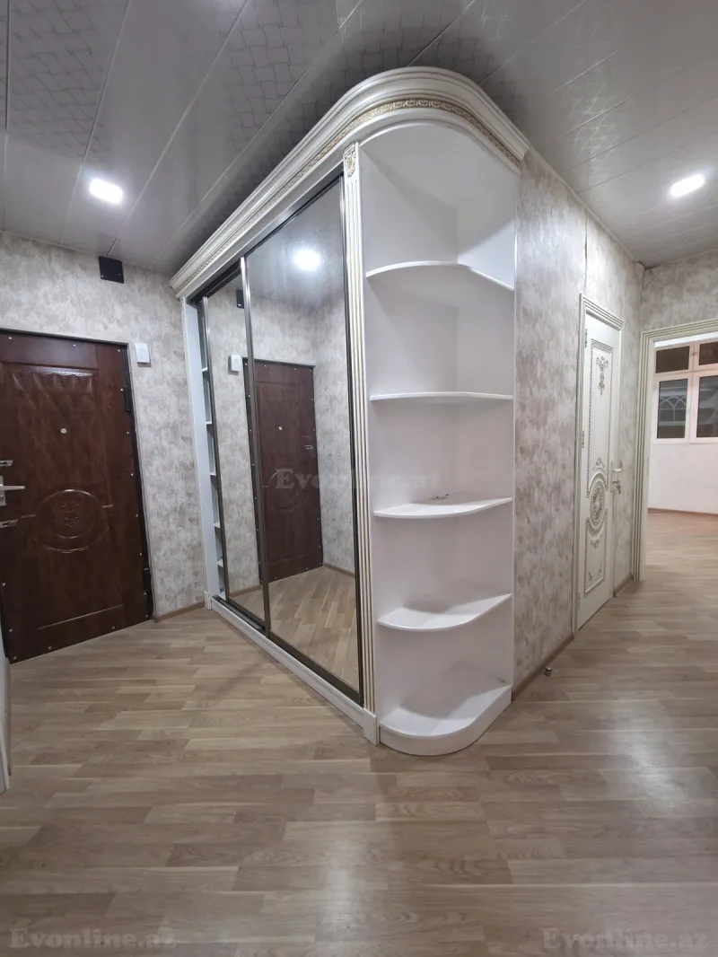 3 otaqlı köhnə tikili mənzil satılır — Bakıxanov, Bakı - şəkil 6