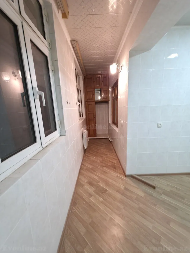 3 otaqlı köhnə tikili mənzil satılır — Bakıxanov, Bakı - şəkil 17