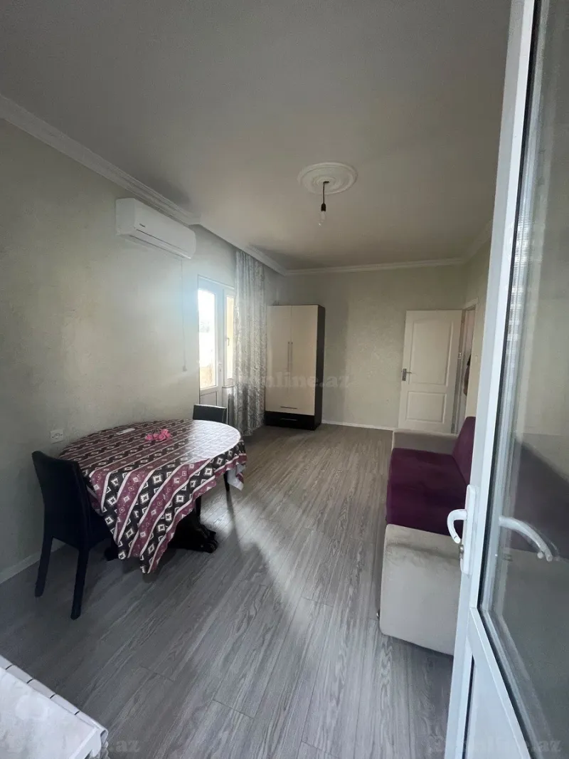 2 otaqlı köhnə tikili mənzil kirayə verilir — Bakıxanov, Bakı