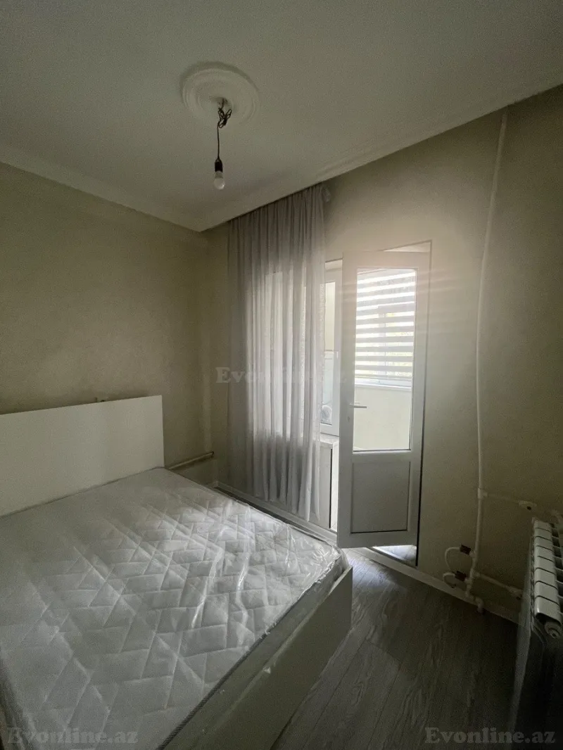 2 otaqlı köhnə tikili mənzil kirayə verilir — Bakıxanov, Bakı - şəkil 2