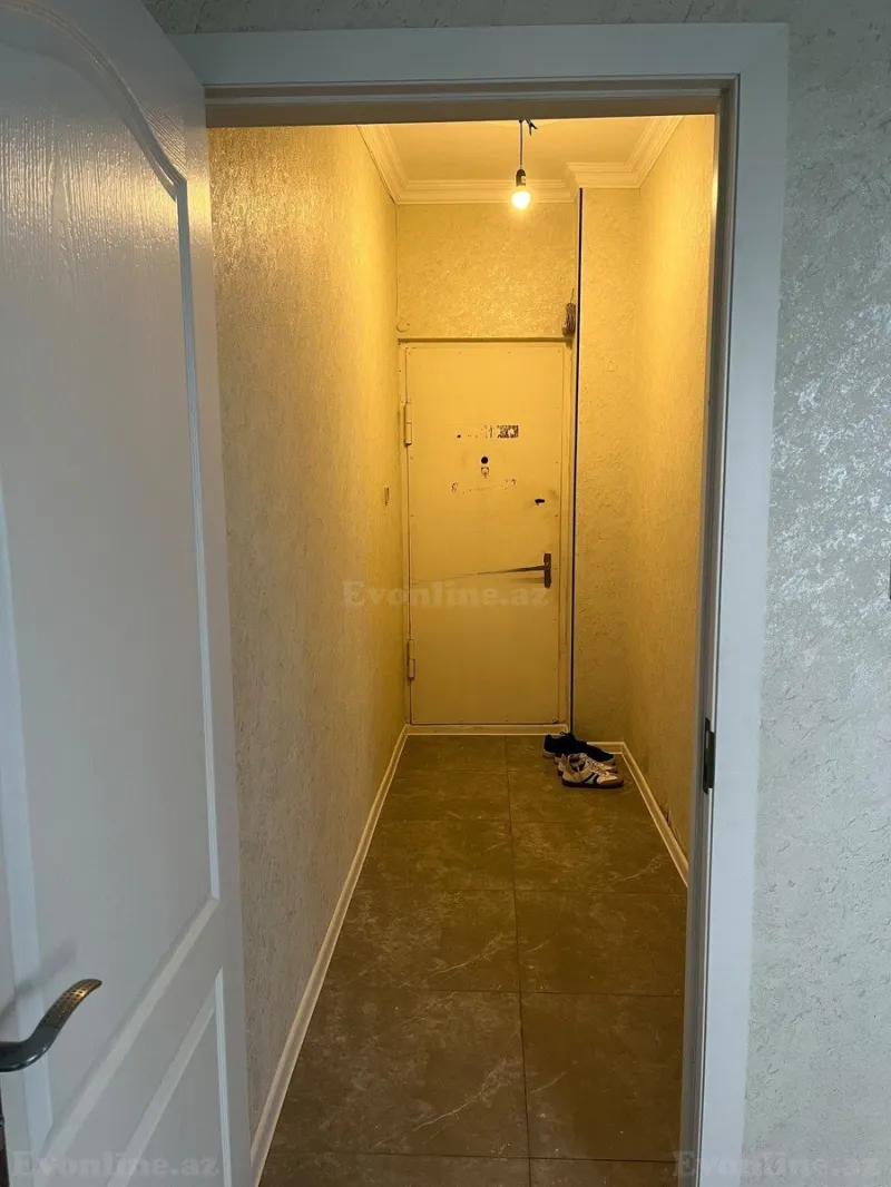 2 otaqlı köhnə tikili mənzil kirayə verilir — Bakıxanov, Bakı - şəkil 8