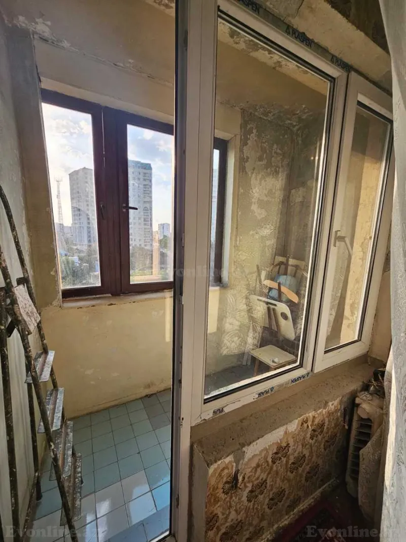 3 otaqlı köhnə tikili mənzil satılır — 8-ci mikrorayon, Bakı - şəkil 13