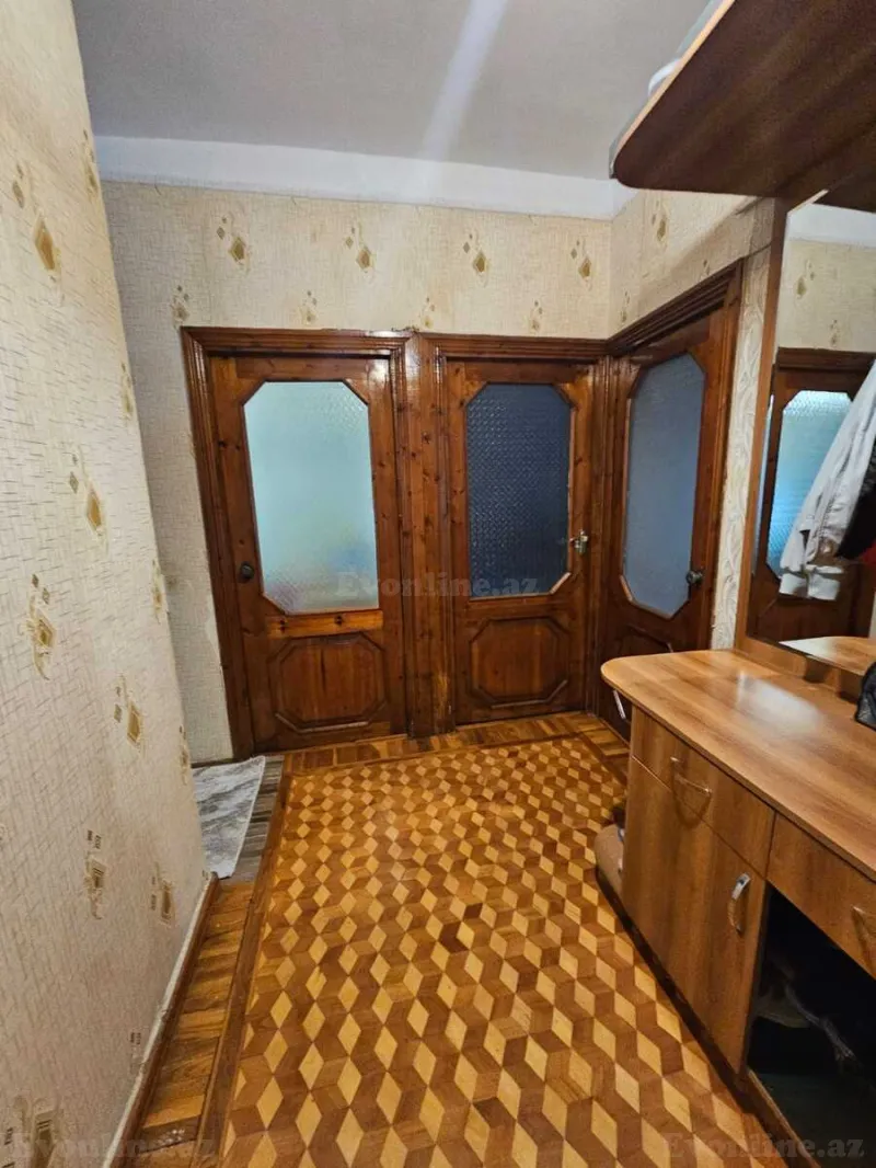 3 otaqlı köhnə tikili mənzil satılır — 8-ci mikrorayon, Bakı - şəkil 7