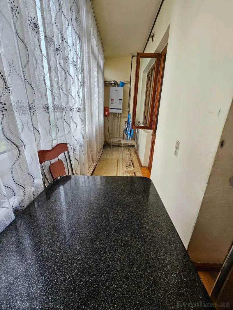 3 otaqlı köhnə tikili mənzil satılır — 8-ci mikrorayon, Bakı - şəkil 14