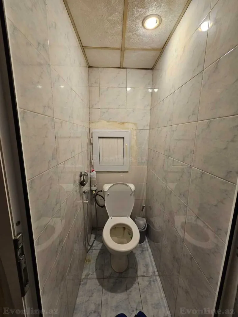 3 otaqlı köhnə tikili mənzil satılır — 8-ci mikrorayon, Bakı - şəkil 15