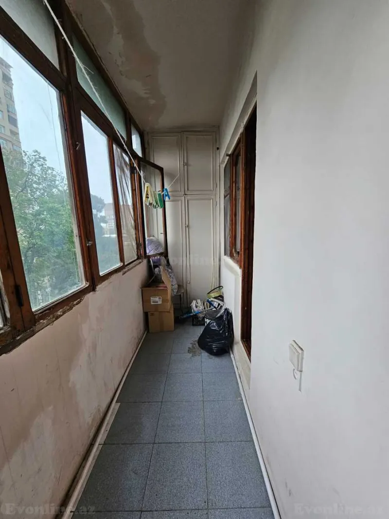 3 otaqlı köhnə tikili mənzil satılır — 8-ci mikrorayon, Bakı - şəkil 17