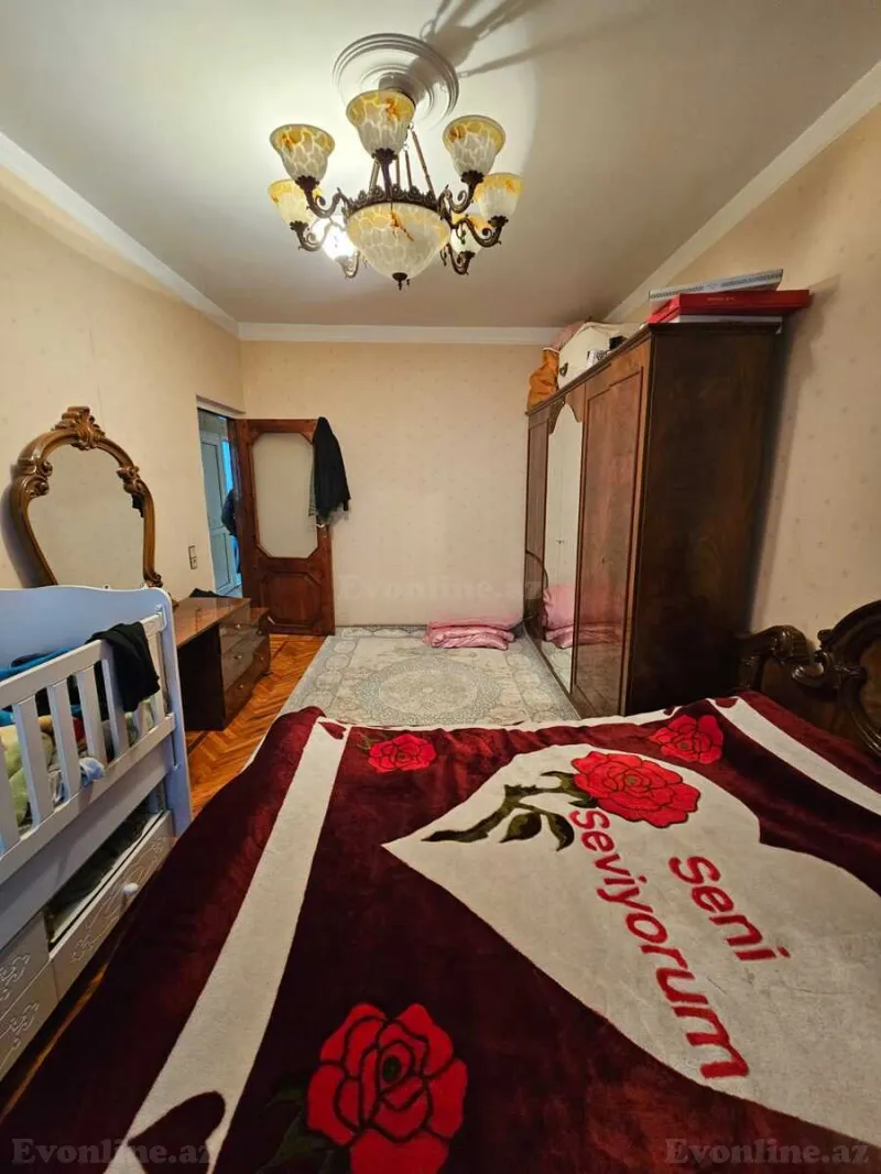 3 otaqlı köhnə tikili mənzil satılır — 8-ci mikrorayon, Bakı - şəkil 18
