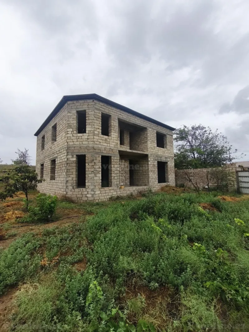 6 otaqlı həyət evi satılır — Mərdəkan, Bakı