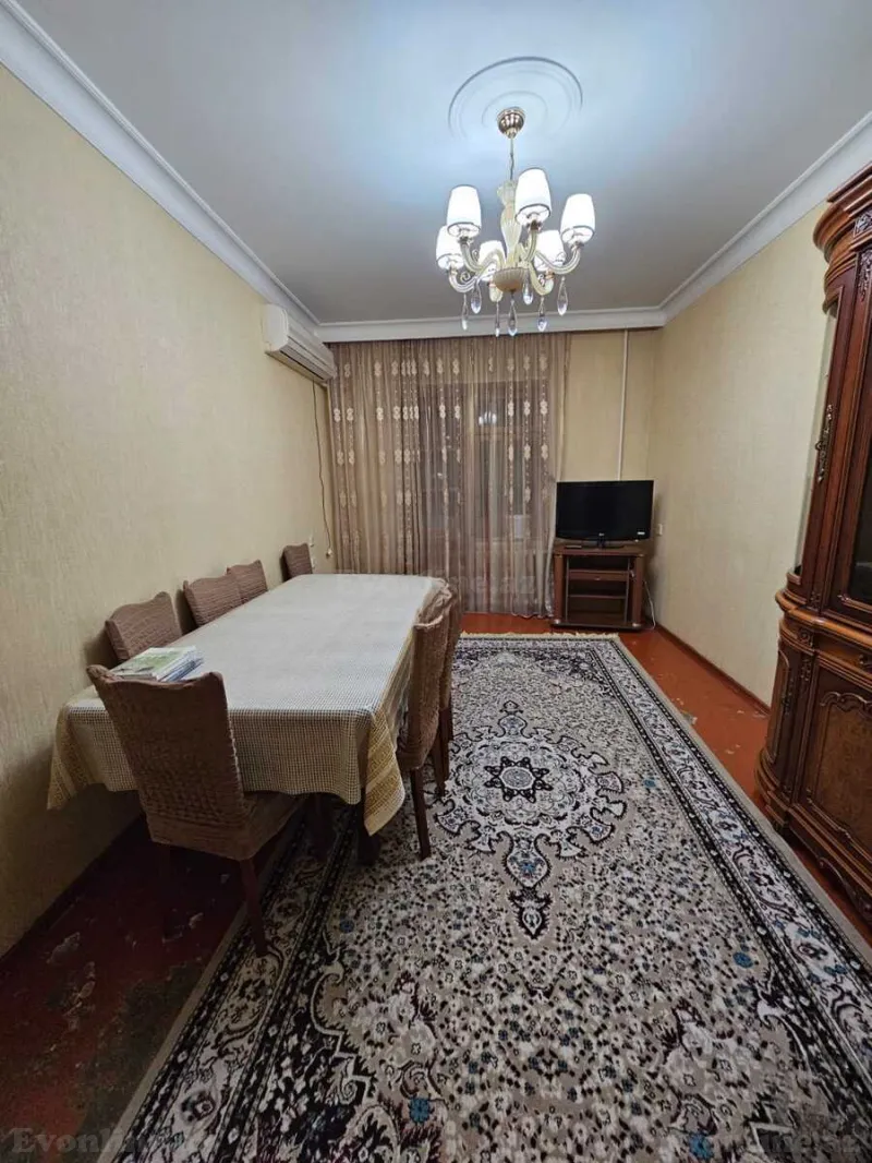 4 otaqlı köhnə tikili mənzil satılır — 7-ci mikrorayon, Bakı - şəkil 2