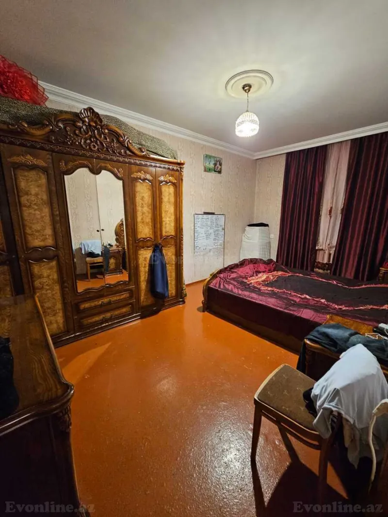 4 otaqlı köhnə tikili mənzil satılır — 7-ci mikrorayon, Bakı - şəkil 6