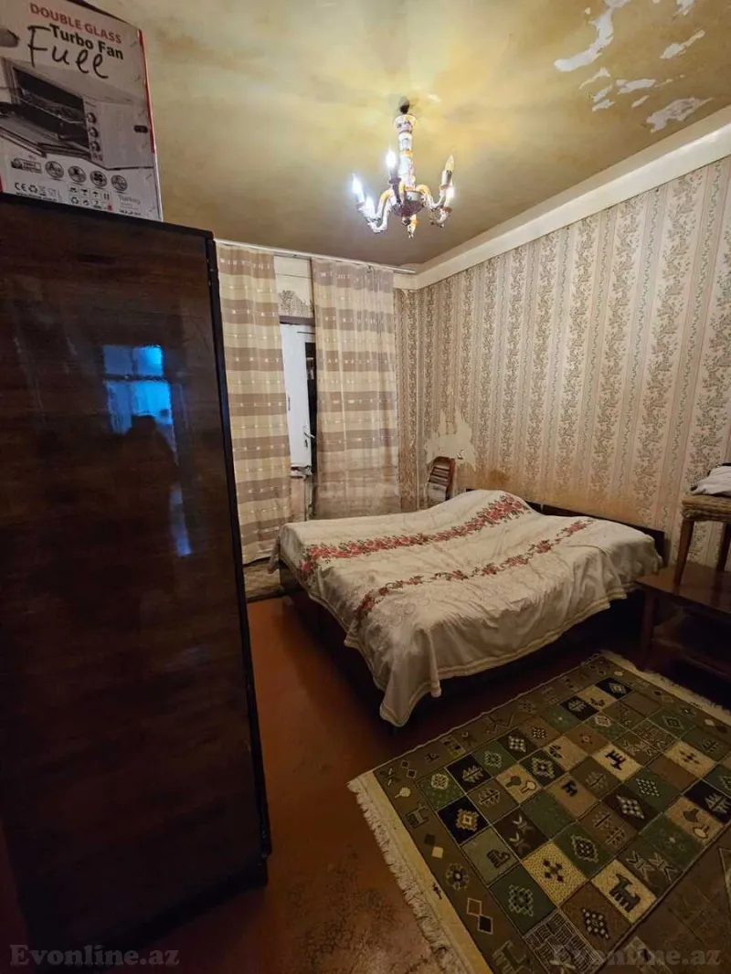 4 otaqlı köhnə tikili mənzil satılır — 7-ci mikrorayon, Bakı - şəkil 9