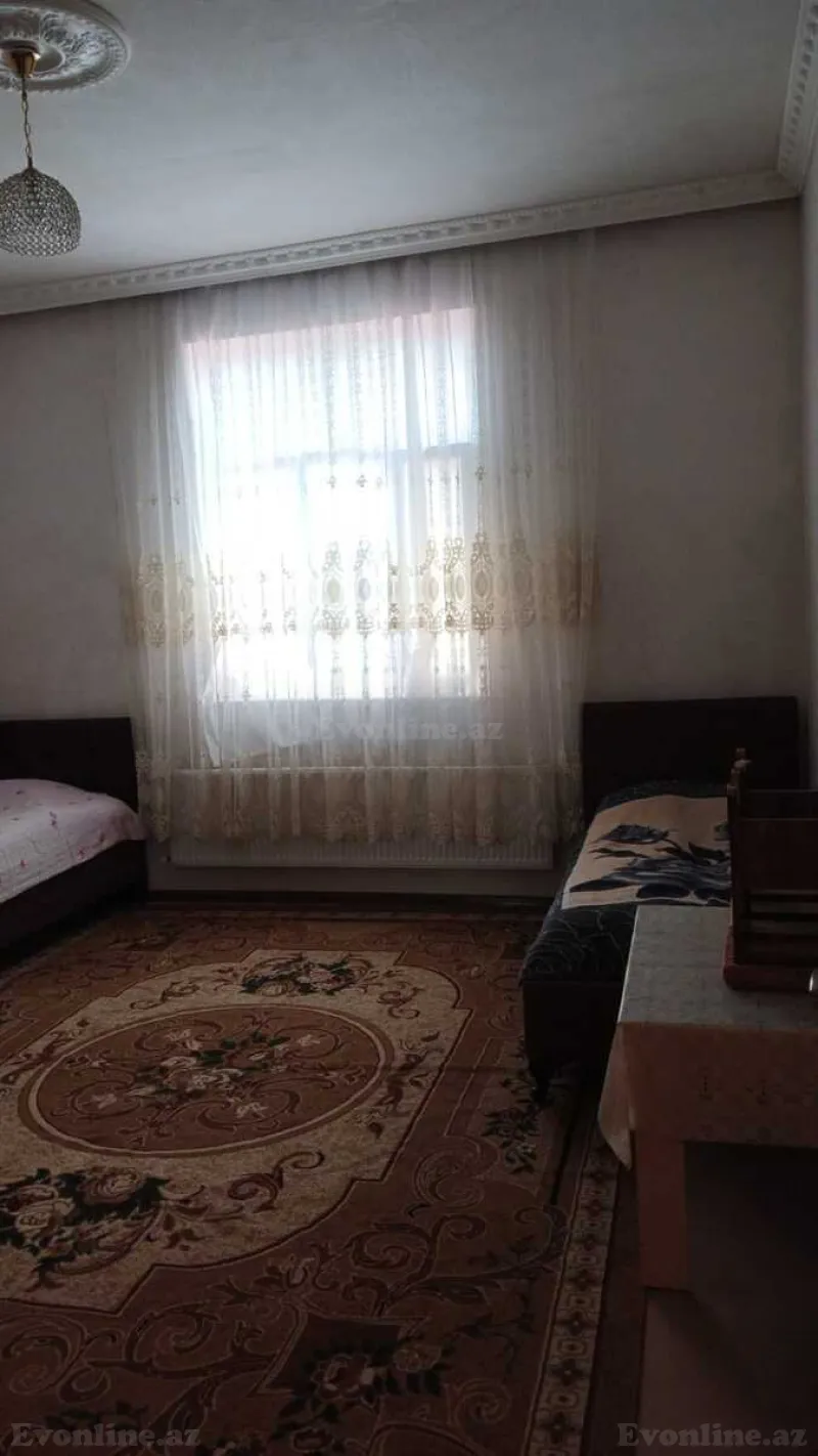 4 otaqlı həyət evi kirayə verilir — Qazax - şəkil 10