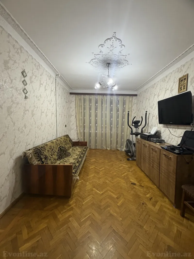 4 otaqlı Mənzil 110 m² Əhmədli m. Satılır